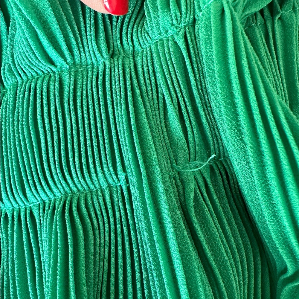 ENDLESS ROSE RUFFLED GREEN TOP - Picture 9 of 9
